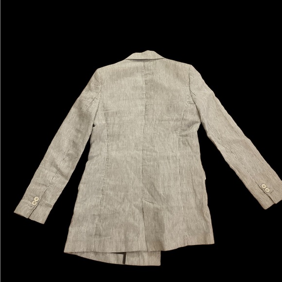 Zara Pinstriped Blazer- Long, light-weight, double-breasted-lovely! - Picture 2 of 7